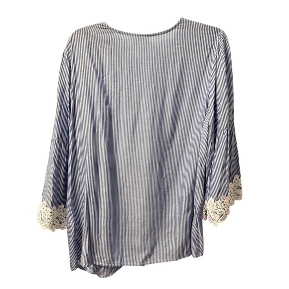 Westport Blue & White Striped Lace-Up Blouse Sz 1X sleeves 3/4 blouse - Picture 10 of 12